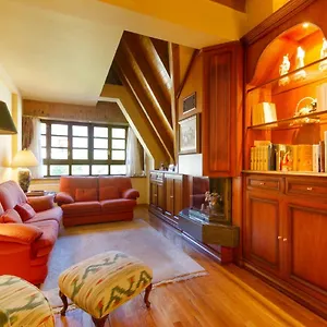 apartament-valldeneu.catalonia-hotels.com/